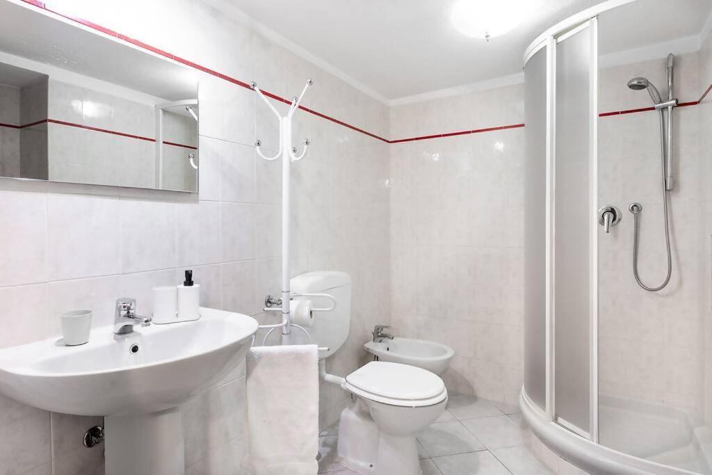 Dimora Gilles Aosta Valley Bard Phòng bức ảnh